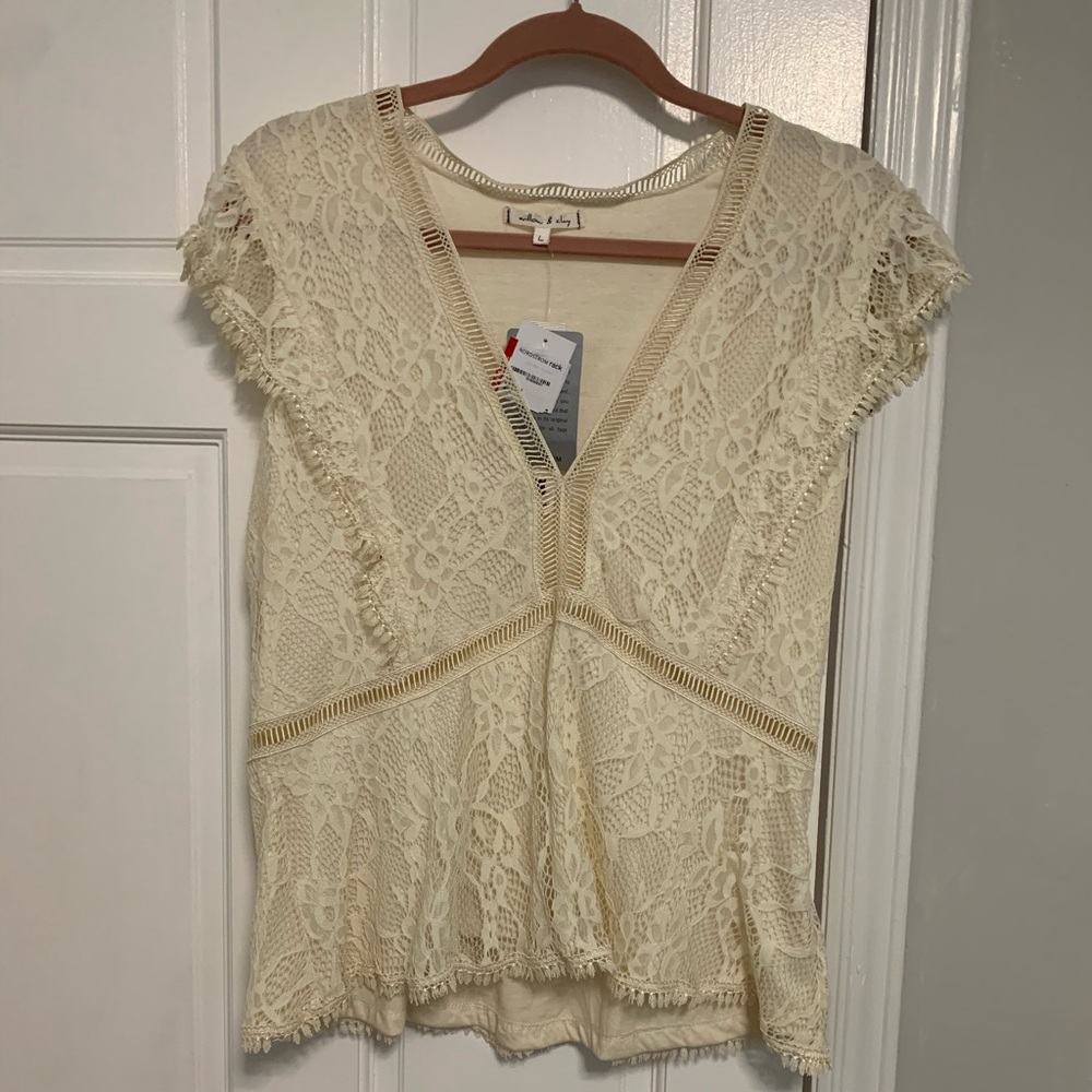 Willow & Clay beige lace shirt
